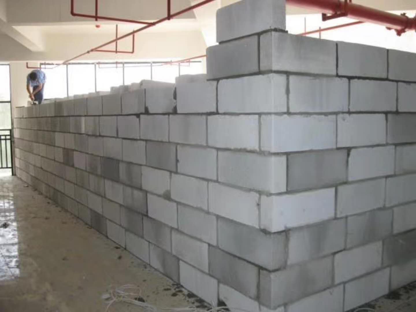 铁西蒸压加气混凝土砌块承重墙静力和抗震性能的研究